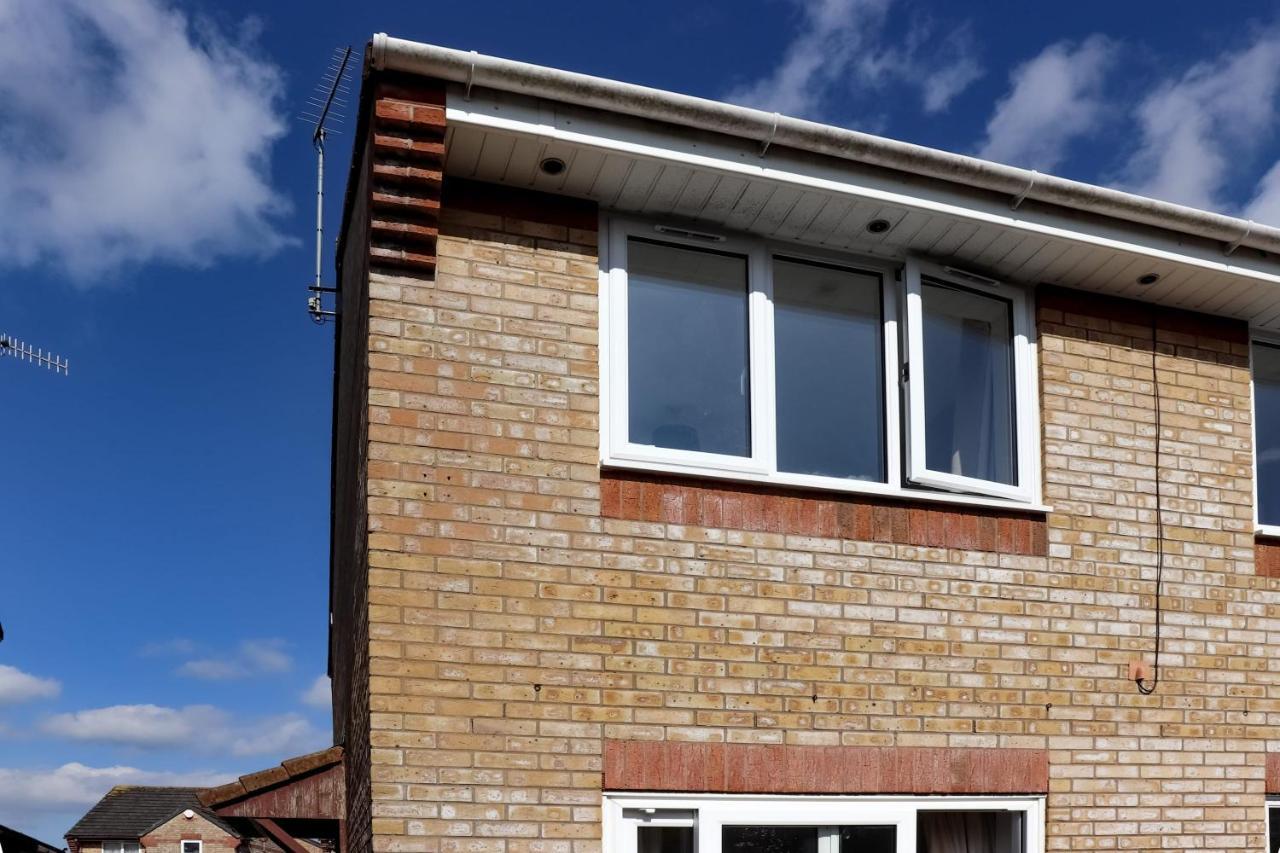 Wester-Moor Comfy Modern House In Barnstaple By Staystay Com Exterior foto